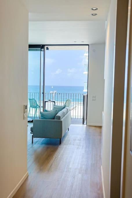 Luxury 2bd 214 *